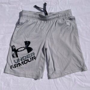 Under Armour Boys Light Gray Athletic Shorts, Size YXS